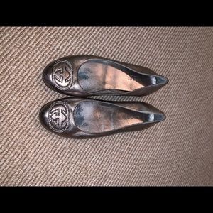 Gucci flats